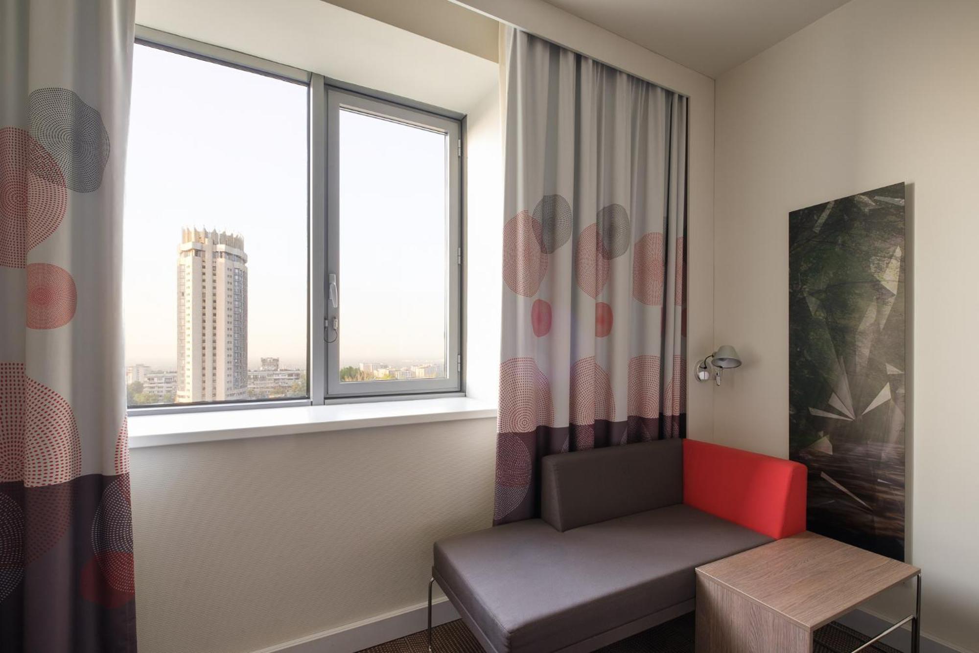 Novotel Almaty City Center Exterior photo